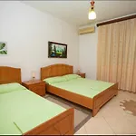 Ulliri Guest House