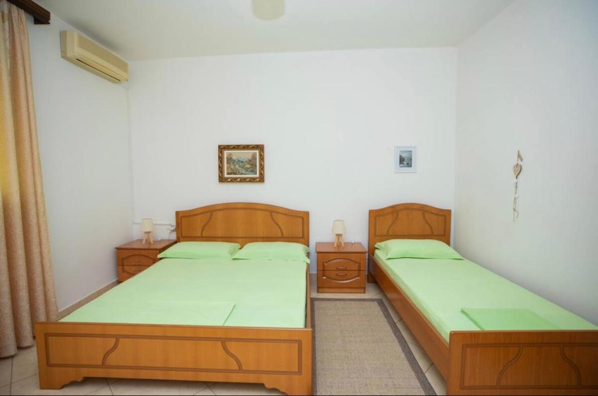 Ulliri Apartament *