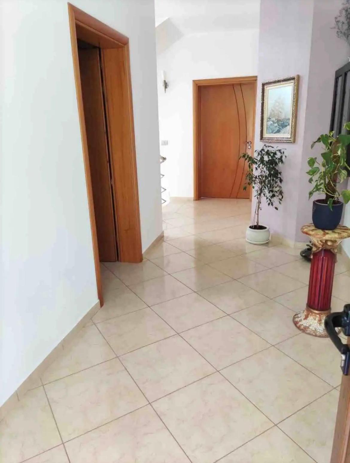 Apartament Ulliri *