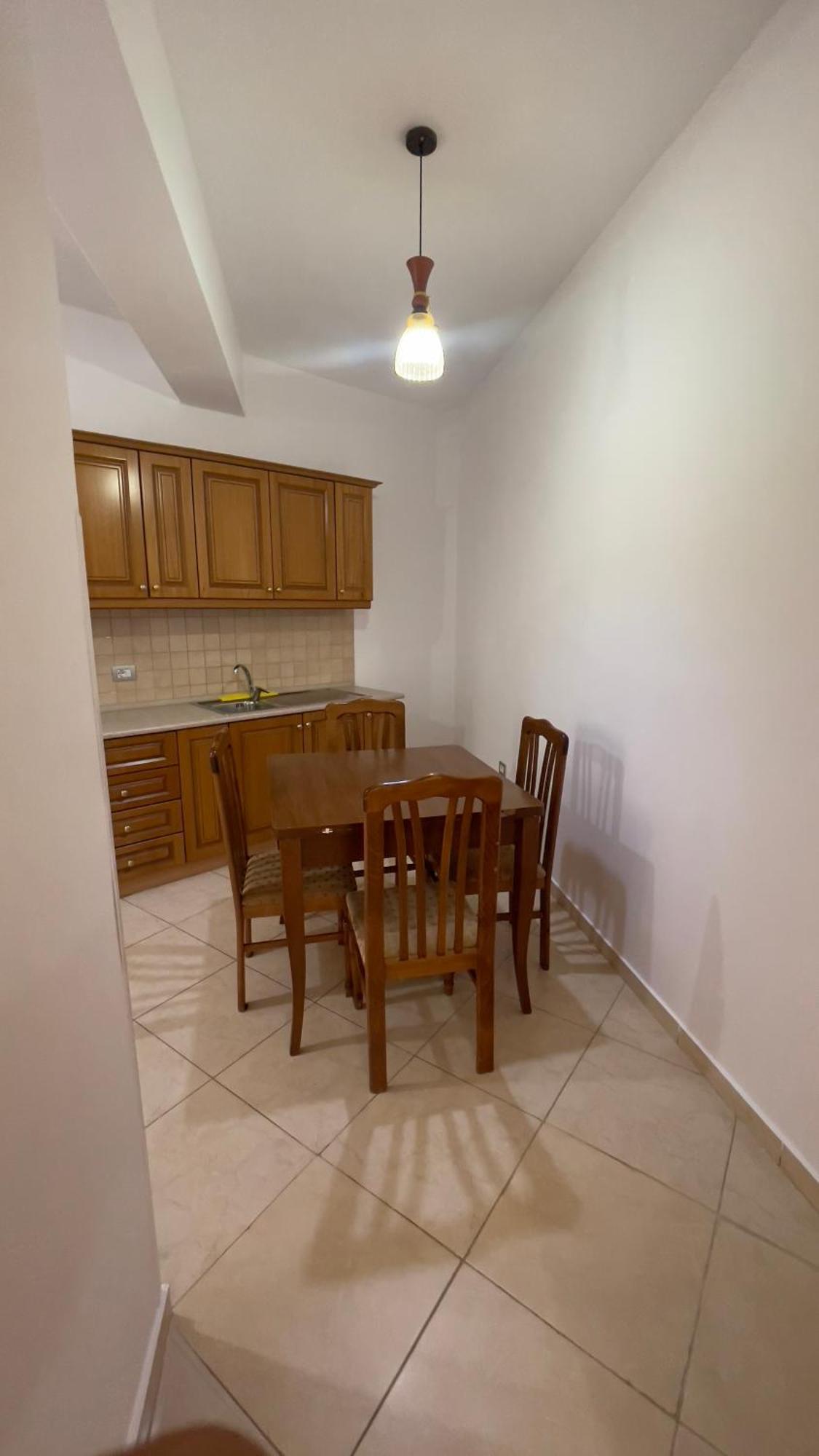 Ulliri Apartament *
